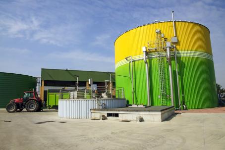 Many companies utilize equipment for the ecological use of biomass for energy purposes.