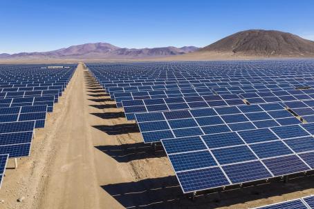 The output of solar photovoltaic power plants is strongly dependent on the intensity of sunlight.